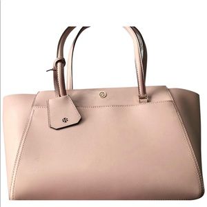 🎉SALE🎉 Tory Burch Parker tote